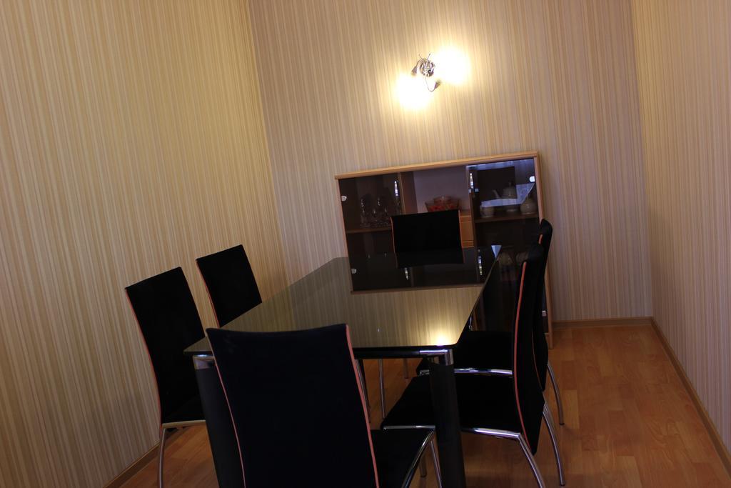Ust-Kamenogorsk Hotel Екстер'єр фото