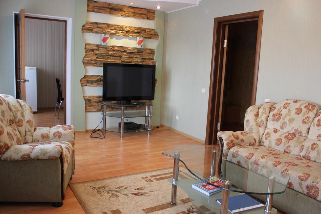 Ust-Kamenogorsk Hotel Екстер'єр фото